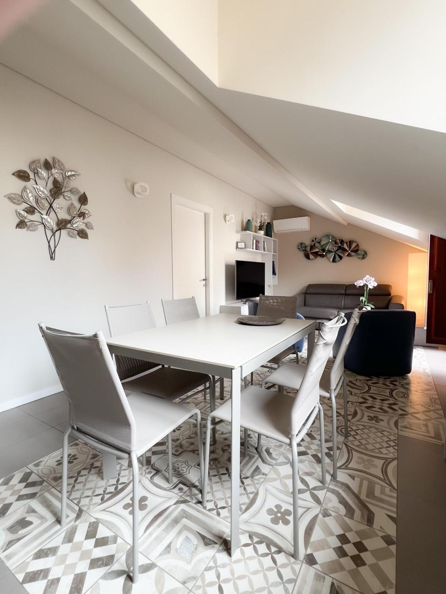 Comecasa 10 Minutes Walk From Duomo 2 Bedroom Apartment Μιλάνο Εξωτερικό φωτογραφία